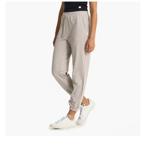 Vuori | Like New | Boyfriend Jogger | Medium